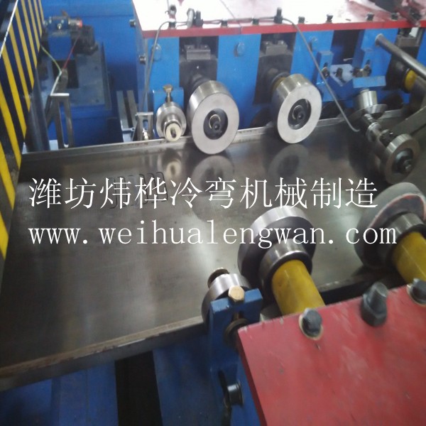 明裝箱成型機生產(chǎn)線 明裝箱成型機生產(chǎn)線