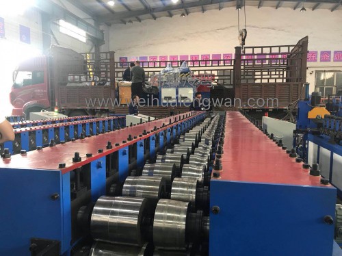 數(shù)控冷彎成型機(jī)在使用前的注意事項(xiàng) 數(shù)控冷彎成型機(jī)在使用前的注意事項(xiàng)