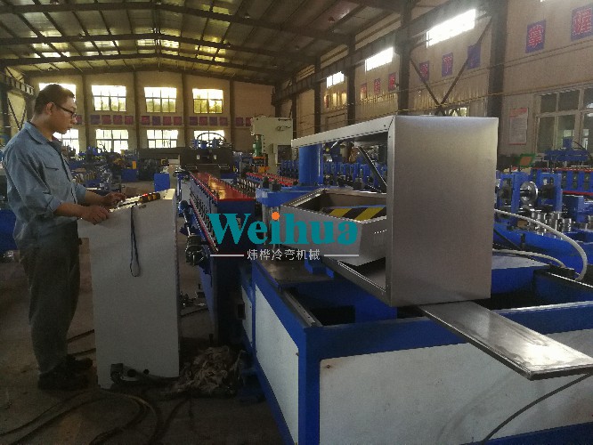 電器柜自動生產設備