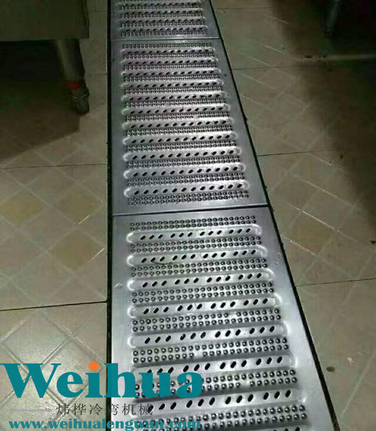 不銹鋼地溝蓋板成型機 timg (3).jpg